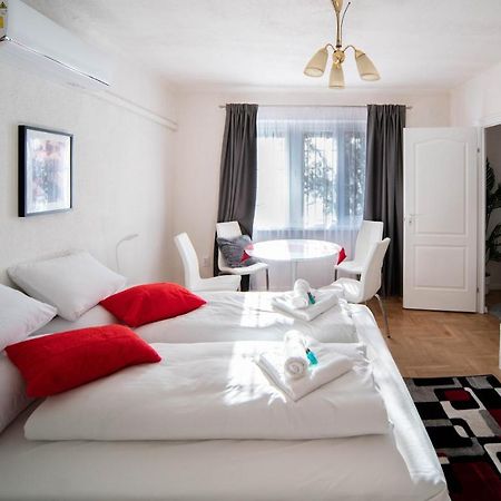 Free Parking Riverwalk Home - 4 Ppl,Wi-Fi,Ac, Tv Budapest Exterior photo