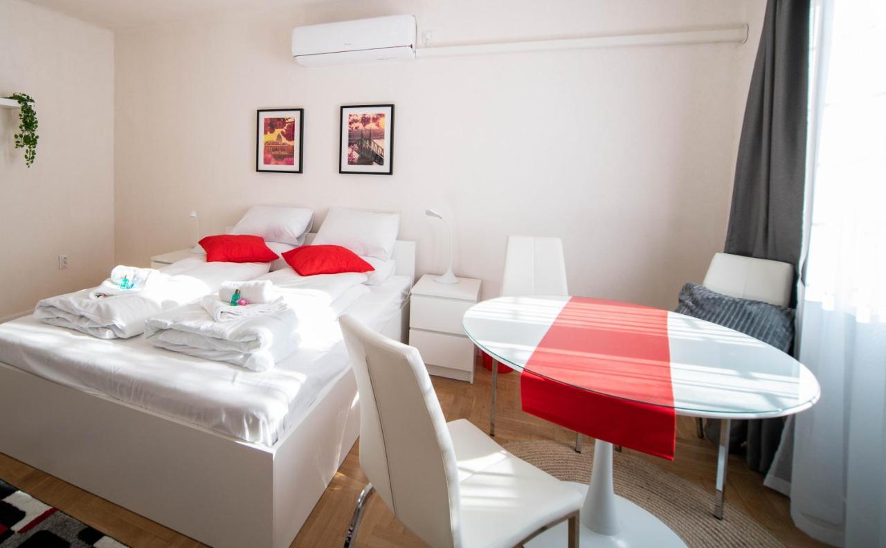 Free Parking Riverwalk Home - 4 Ppl,Wi-Fi,Ac, Tv Budapest Exterior photo